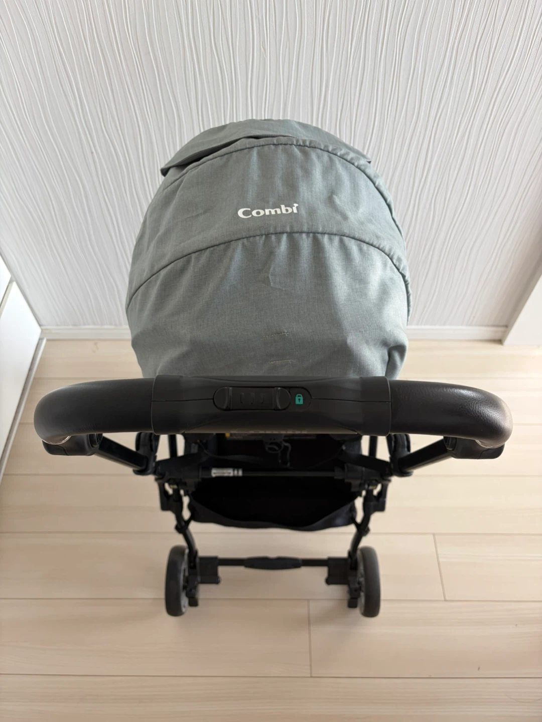 Combi ベビーカー　スゴカル　minimo