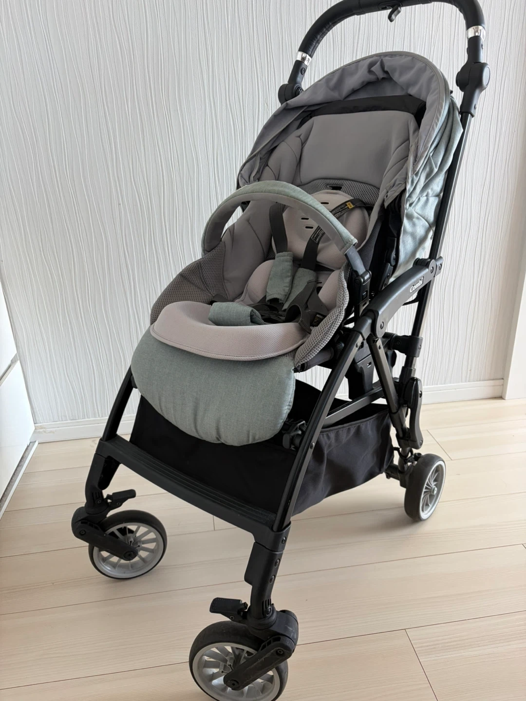 Combi ベビーカー スゴカル minimoの写真5枚目