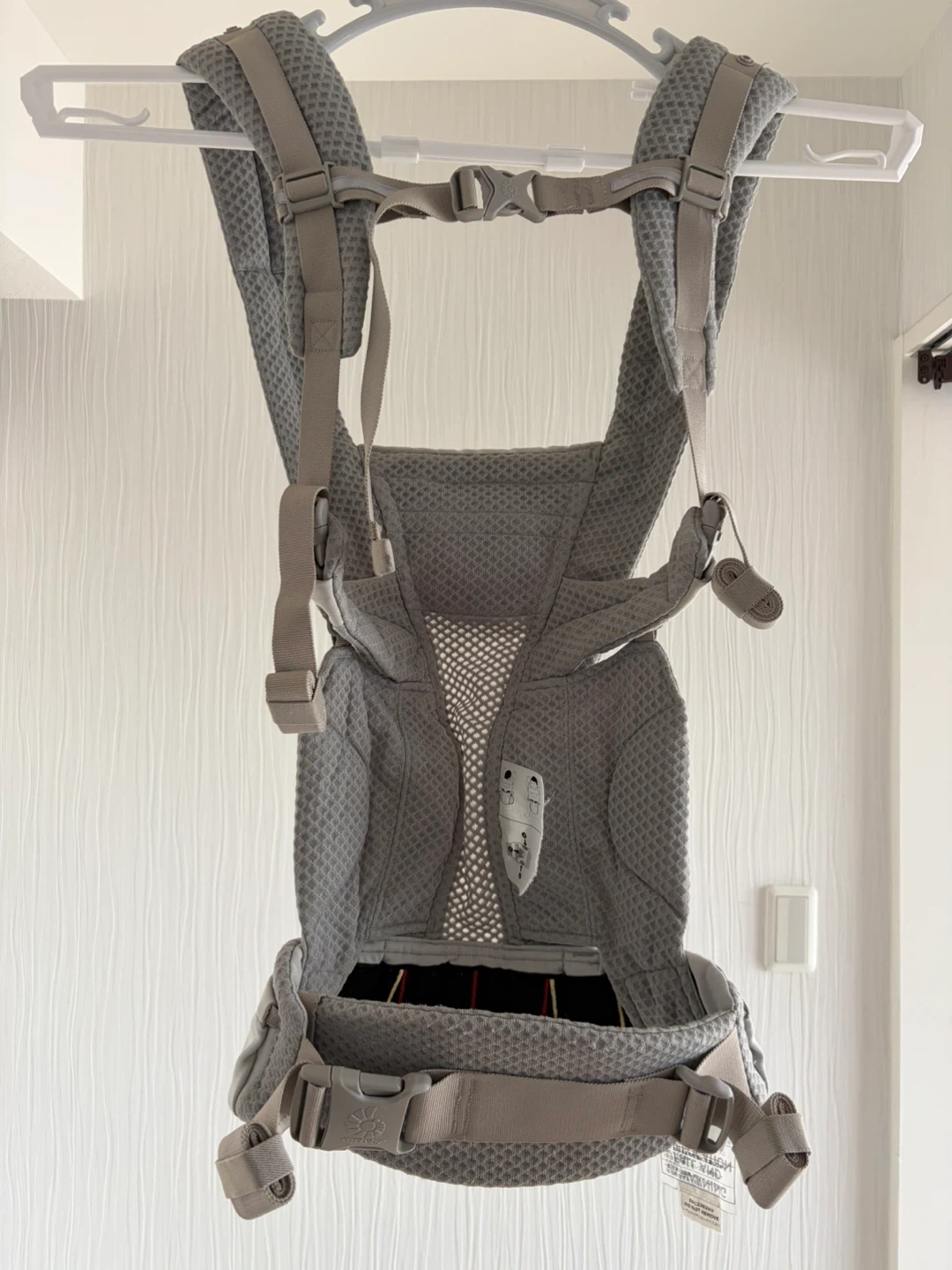 エルゴベビー 抱っこ紐 グレー メッシュ オムニブリーズ