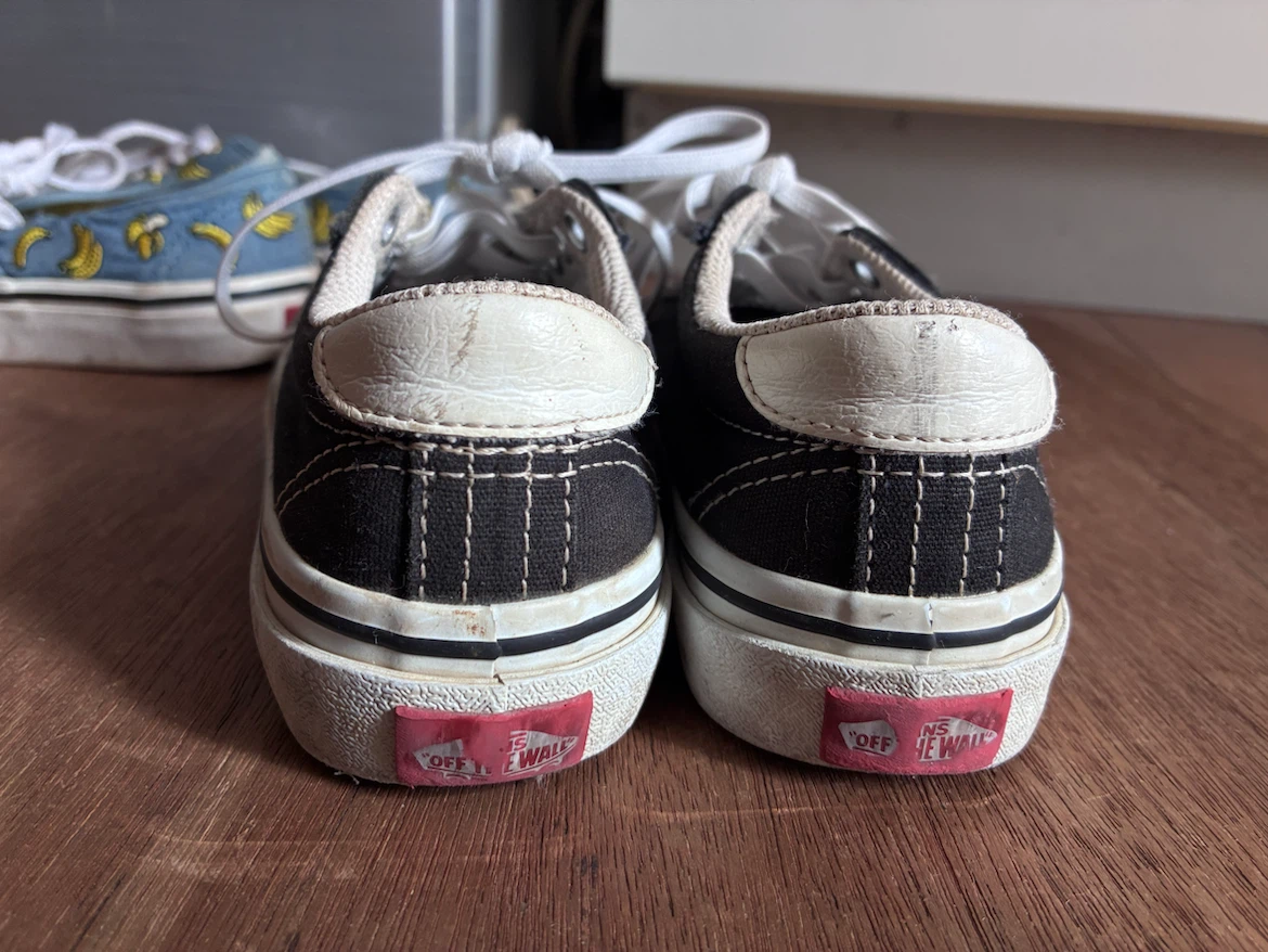 バンズ スニーカー 19cm 黒の写真2枚目