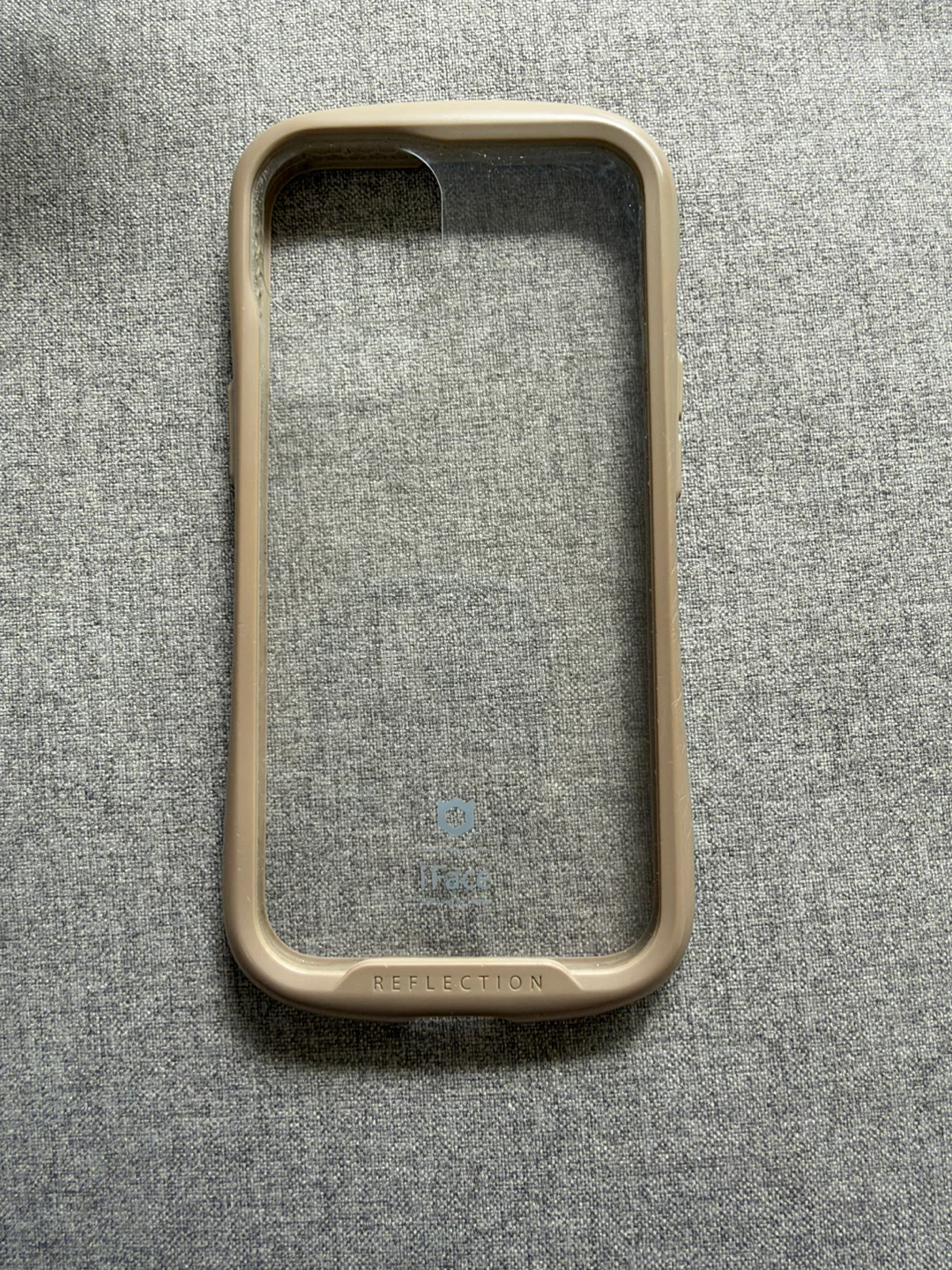 iFace Reflection ベージュ iPhone13ケースの写真2枚目