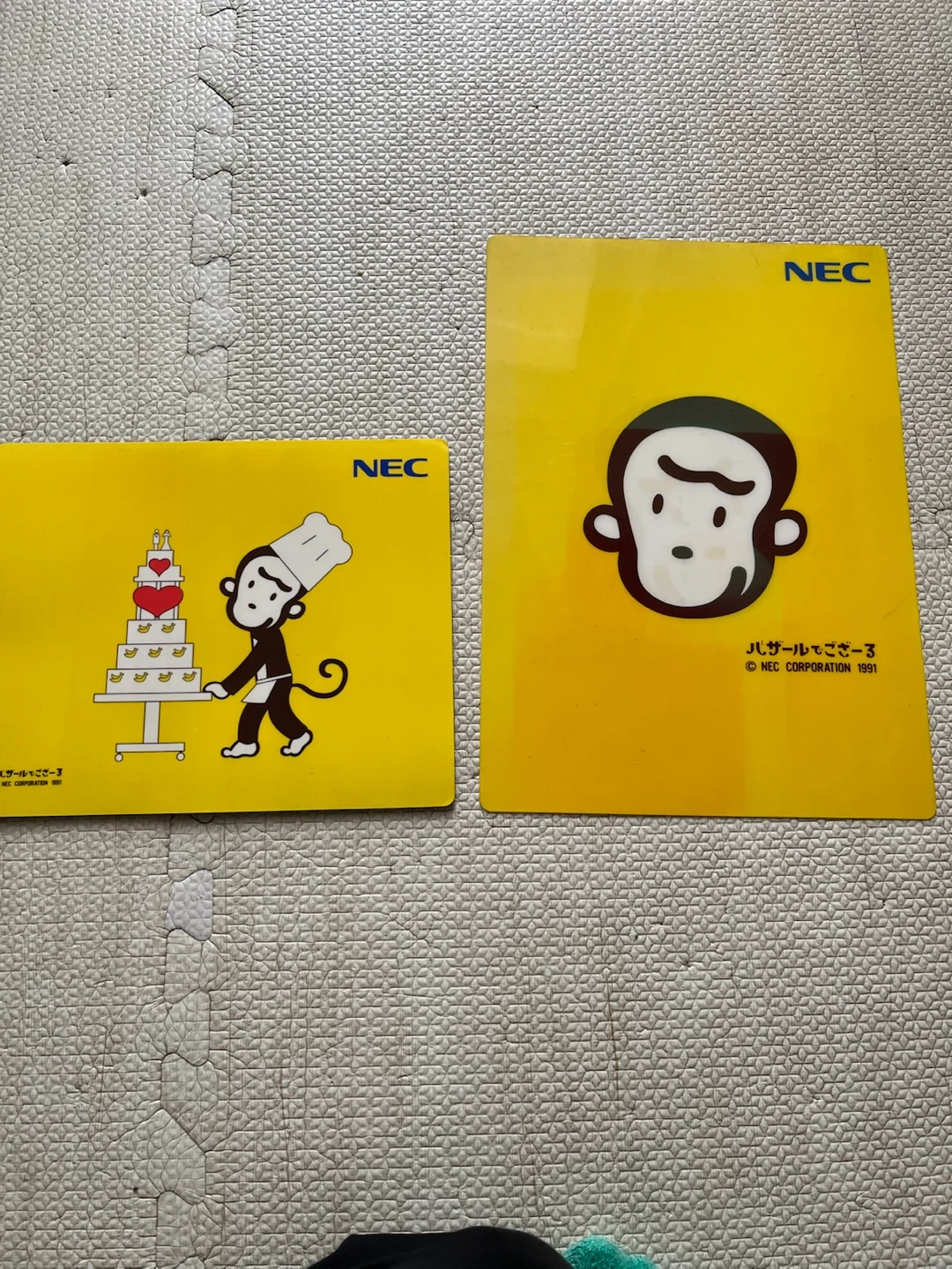 【下敷きとマウスパッド】バザールでごさーる