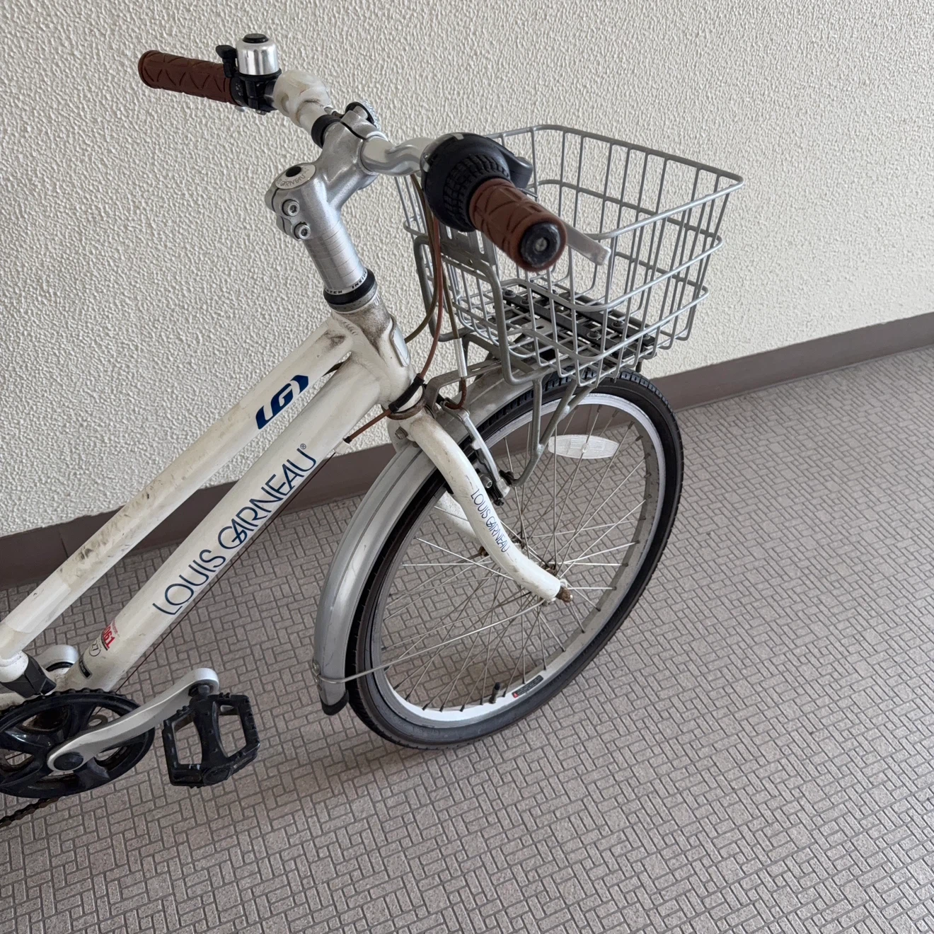 ルイガノ 自転車 ホワイト　j22インチの写真2枚目