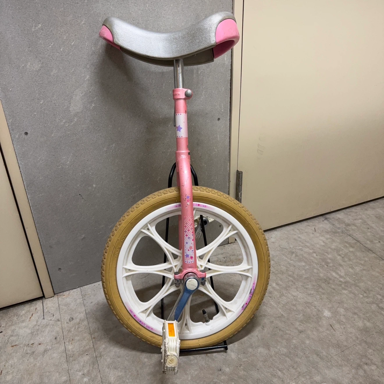 一輪車 16インチ ピンク キッズ