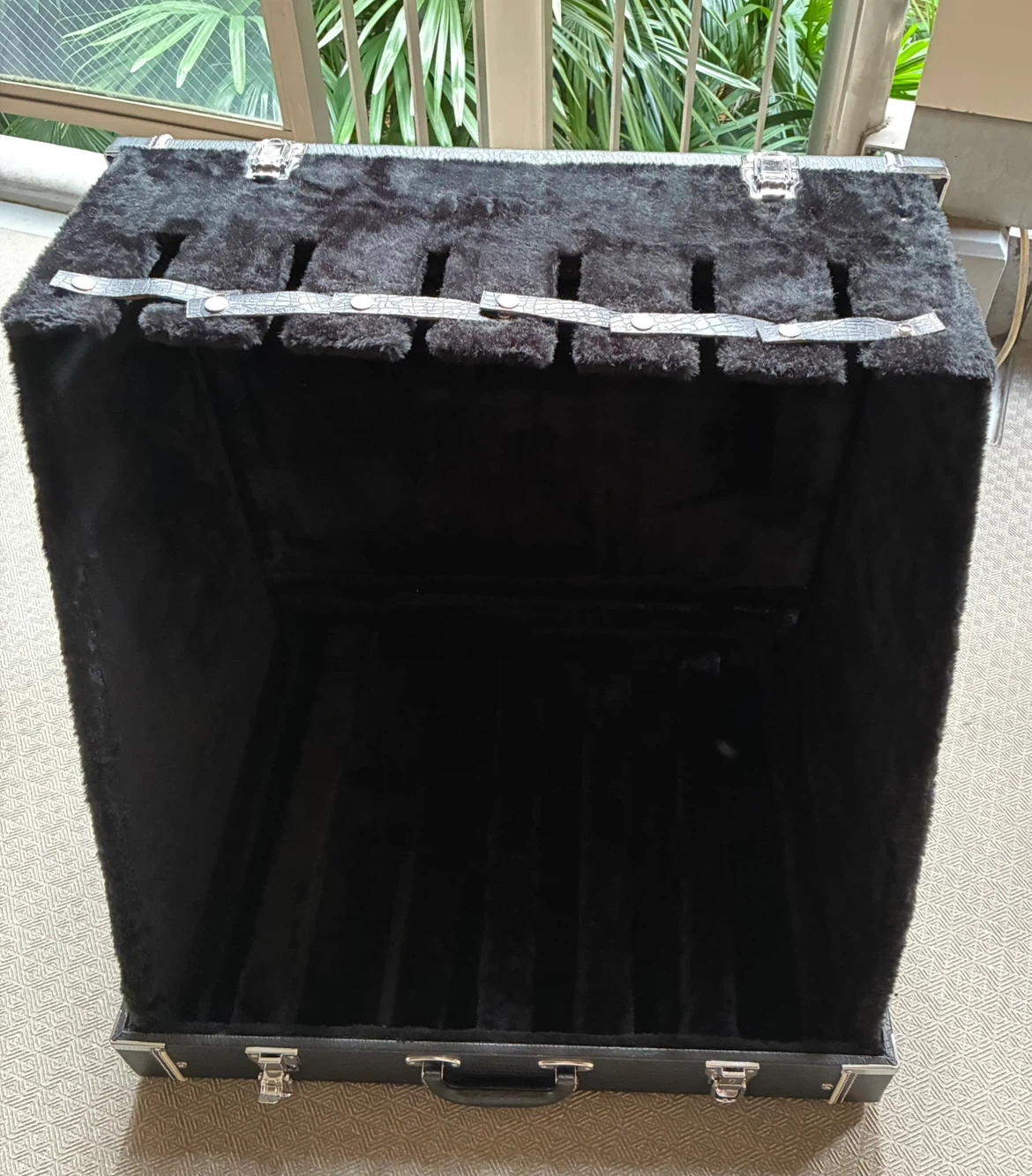 ギター用ハードケース 収納ケース ブラック美品の写真6枚目