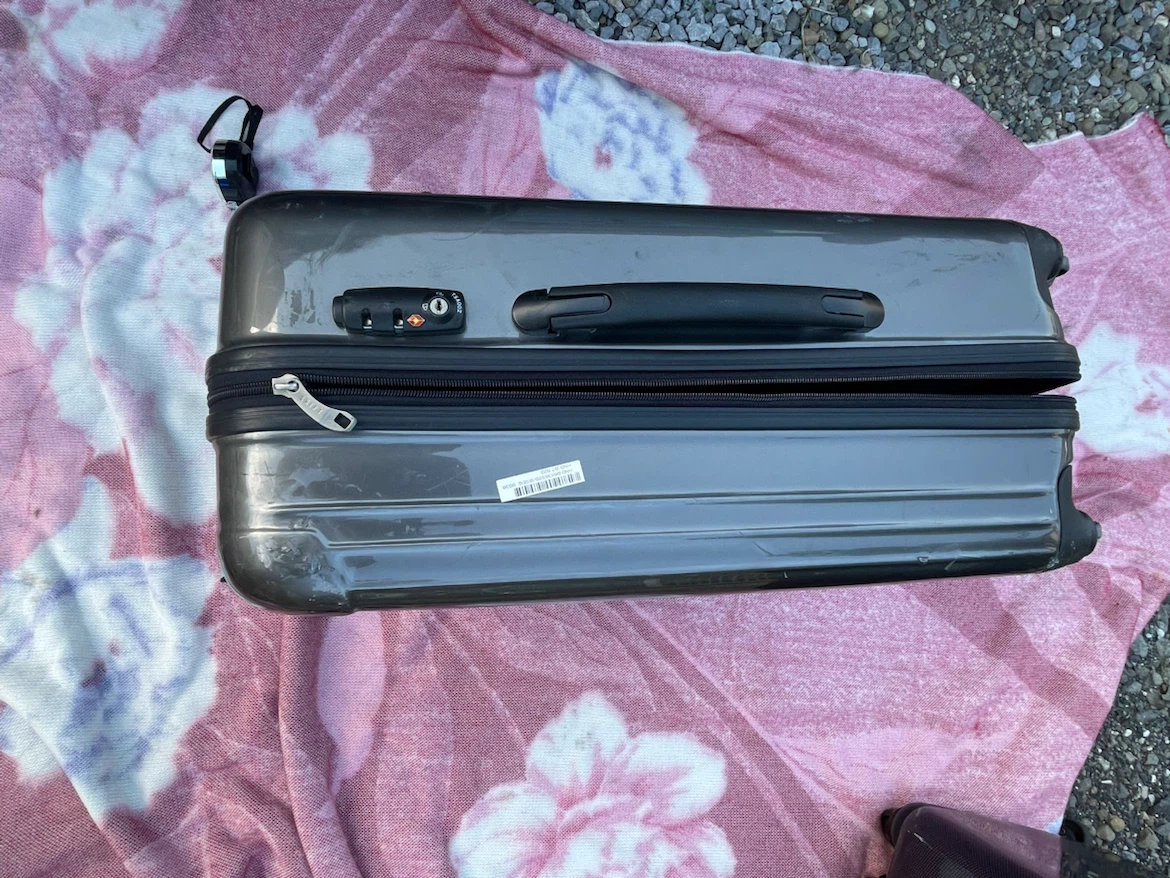スーツケース キャリーケース グレーの写真2枚目