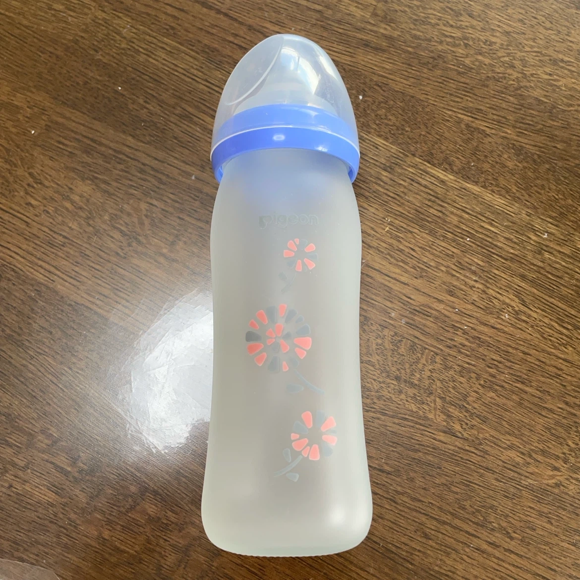 ピジョン 哺乳瓶 240ml 中古