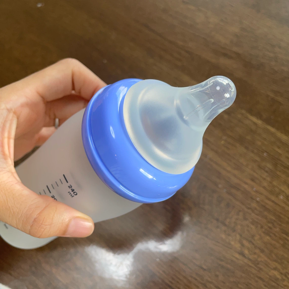 ピジョン 哺乳瓶 240ml 中古の写真3枚目