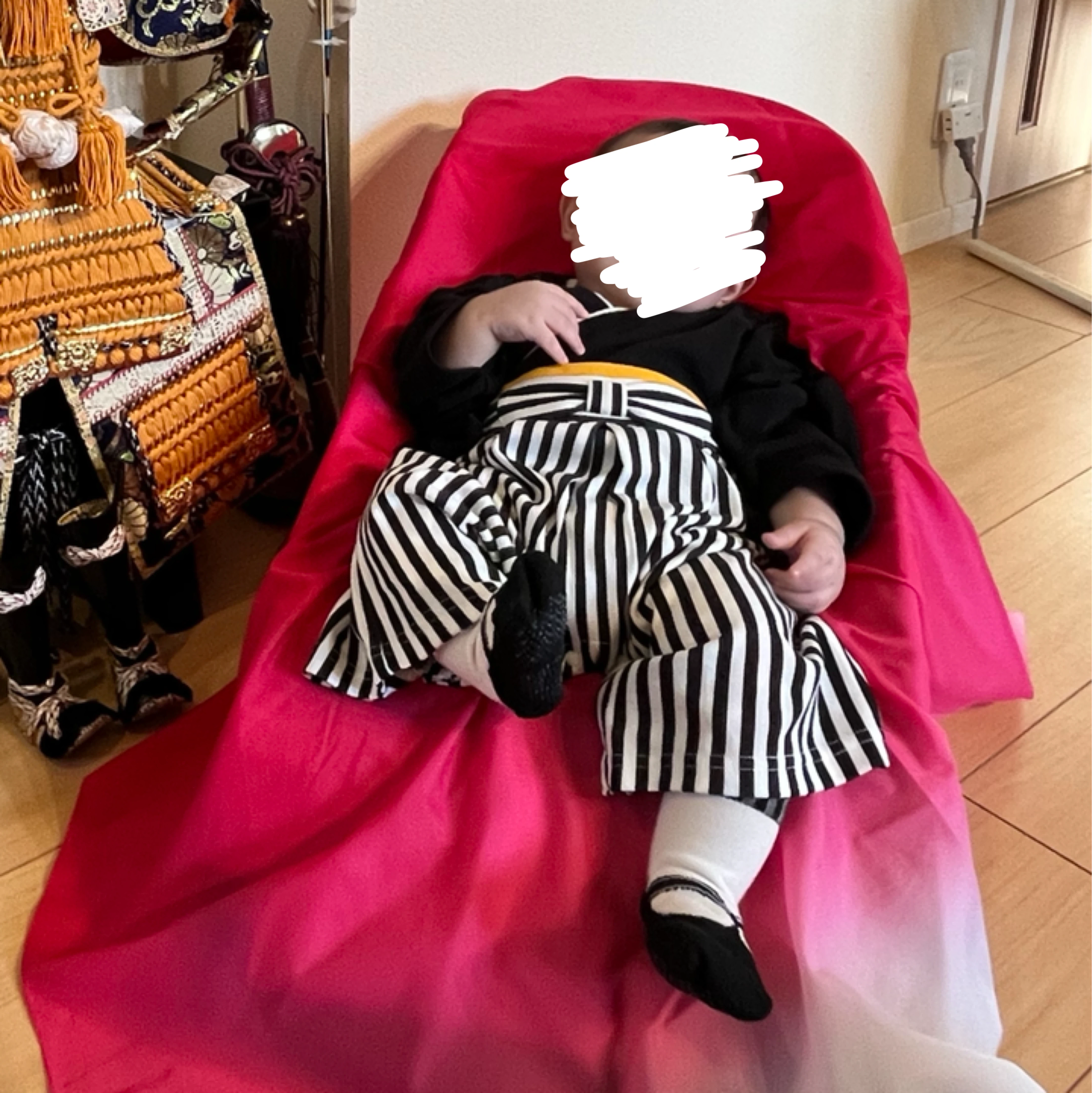 初節句 袴ロンパース 70-80cmの写真3枚目