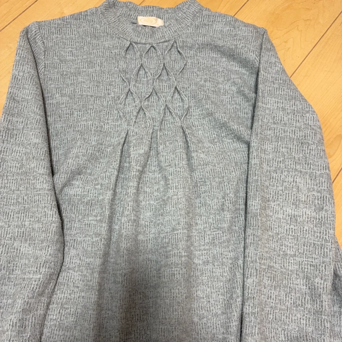 グレー 長袖 ニット カットソー Mサイズの写真2枚目