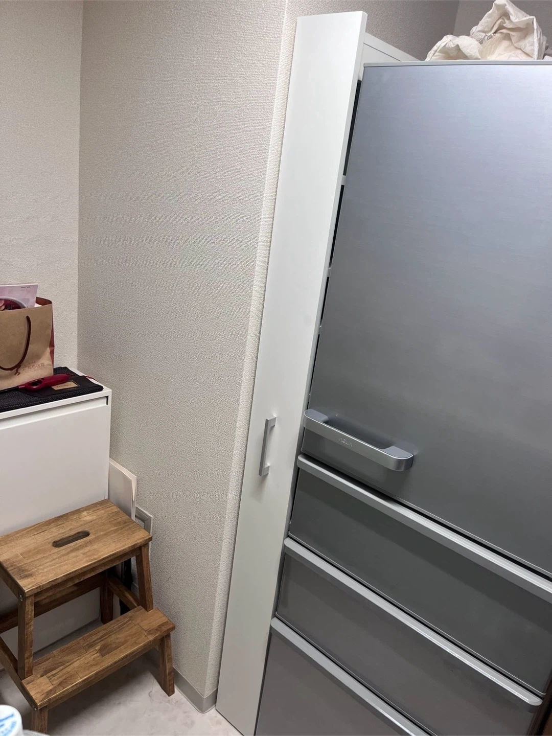 スリム隙間収納ラック ホワイトの写真2枚目