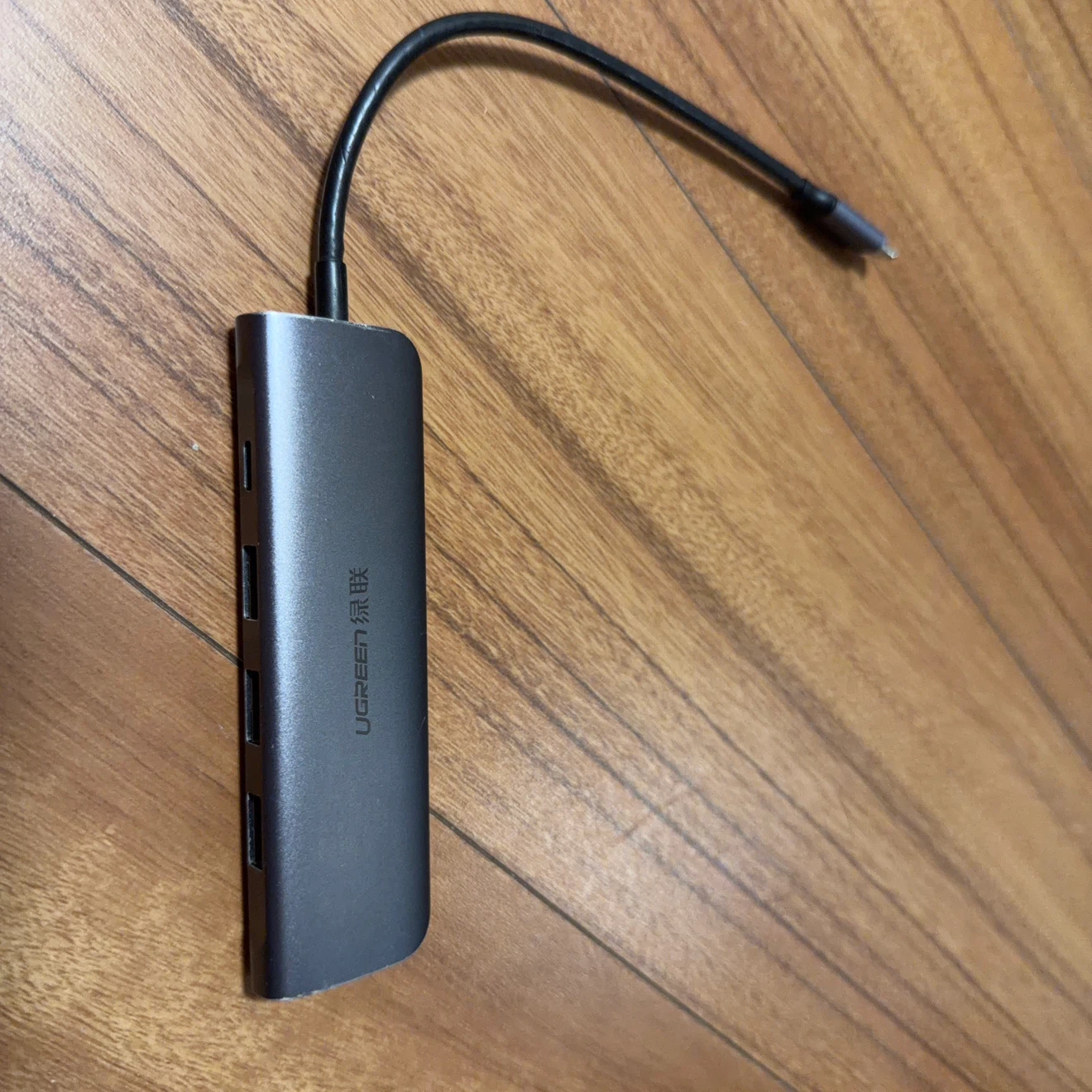 UGREEN USB-C ハブ 4ポートの写真3枚目