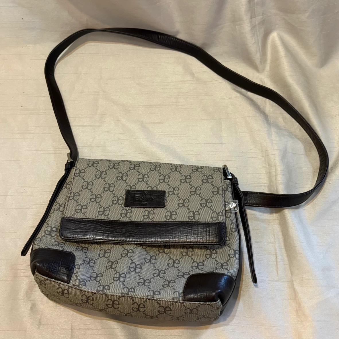Elegance PARIS ショルダーバッグ 総柄