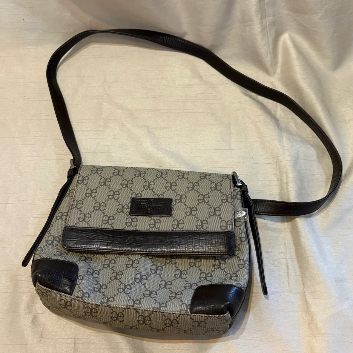 Elegance PARIS ショルダーバッグ 総柄