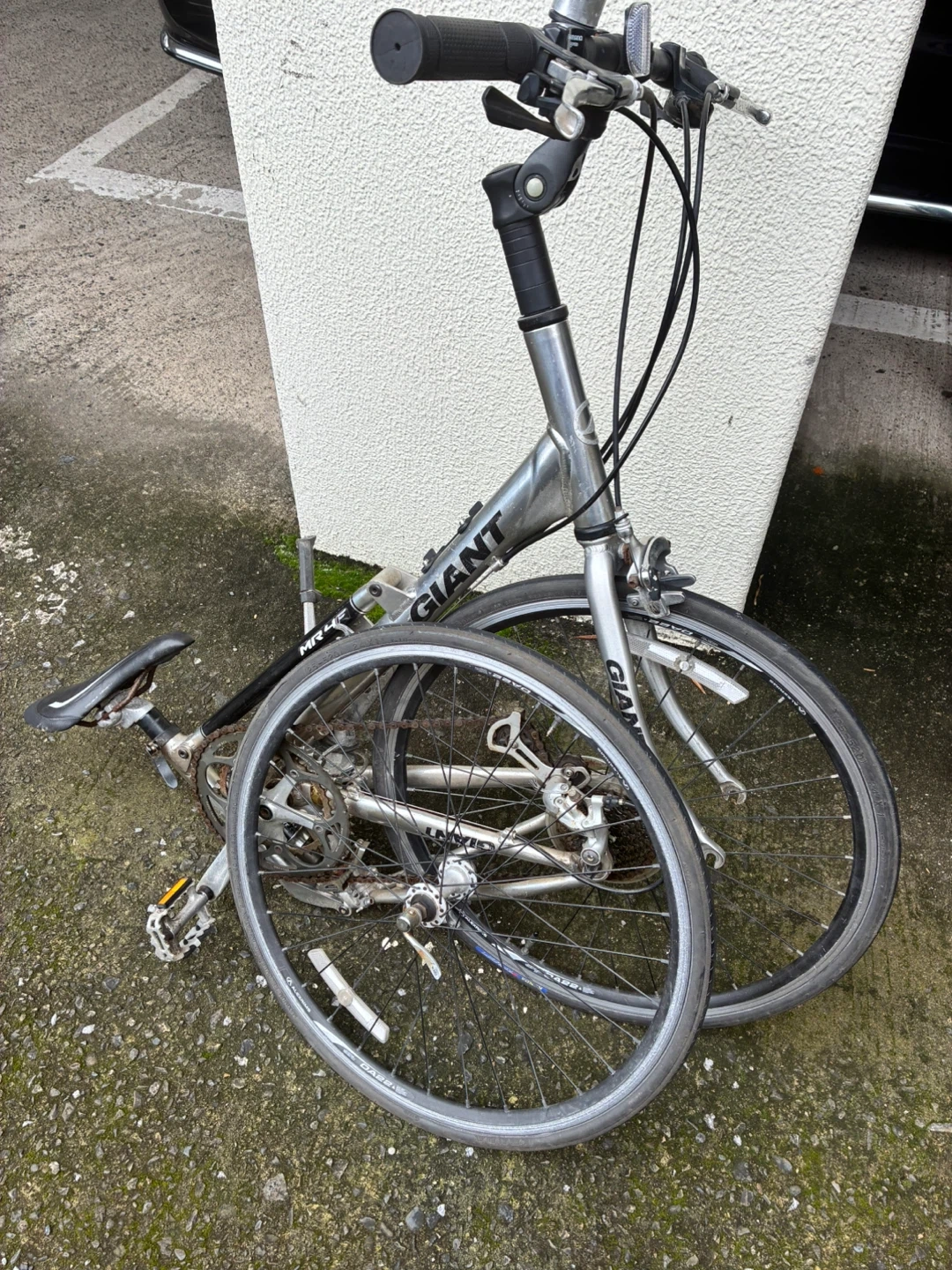 ジャイアント 折りたたみ自転車 MR4Fの写真2枚目