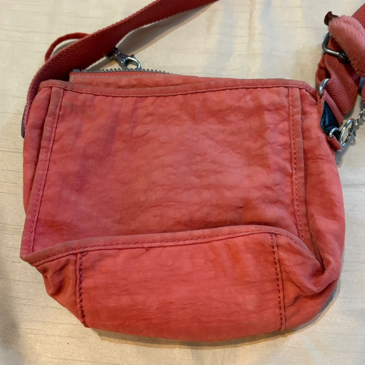 KIPLING ショルダーバッグ ピンク モンキーチャーム付の写真10枚目