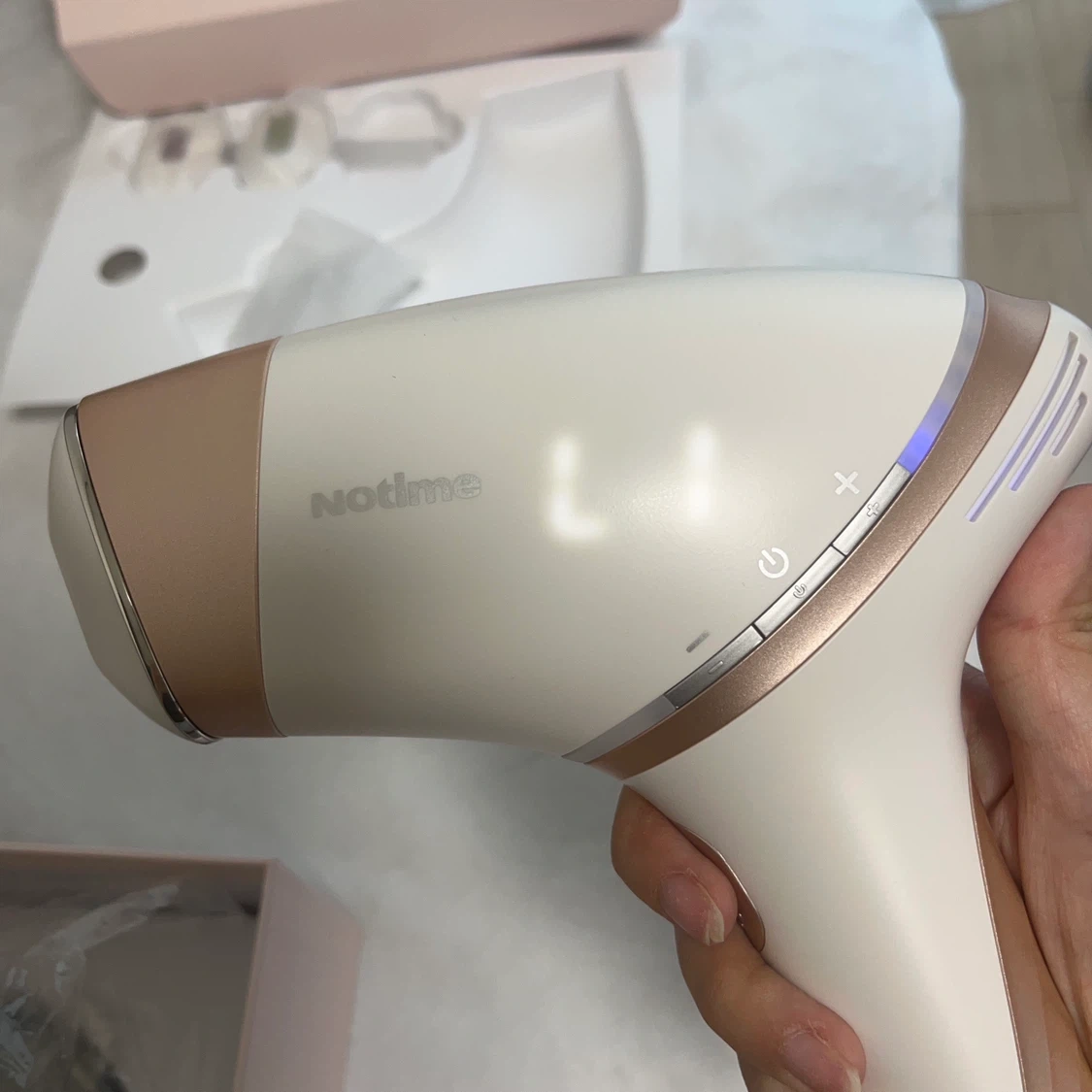 ノータイム アイスレディ 光脱毛器 SKB-1808の写真4枚目