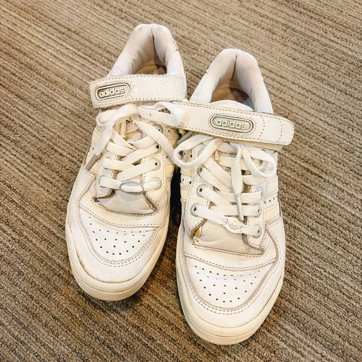 adidas　FORUM LOW（フォーラム ロー）　25cm