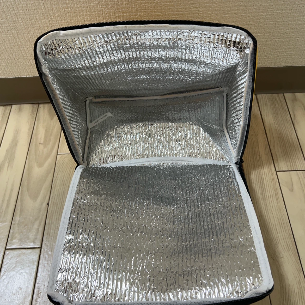 保冷温デルタバッグ イエローの写真2枚目