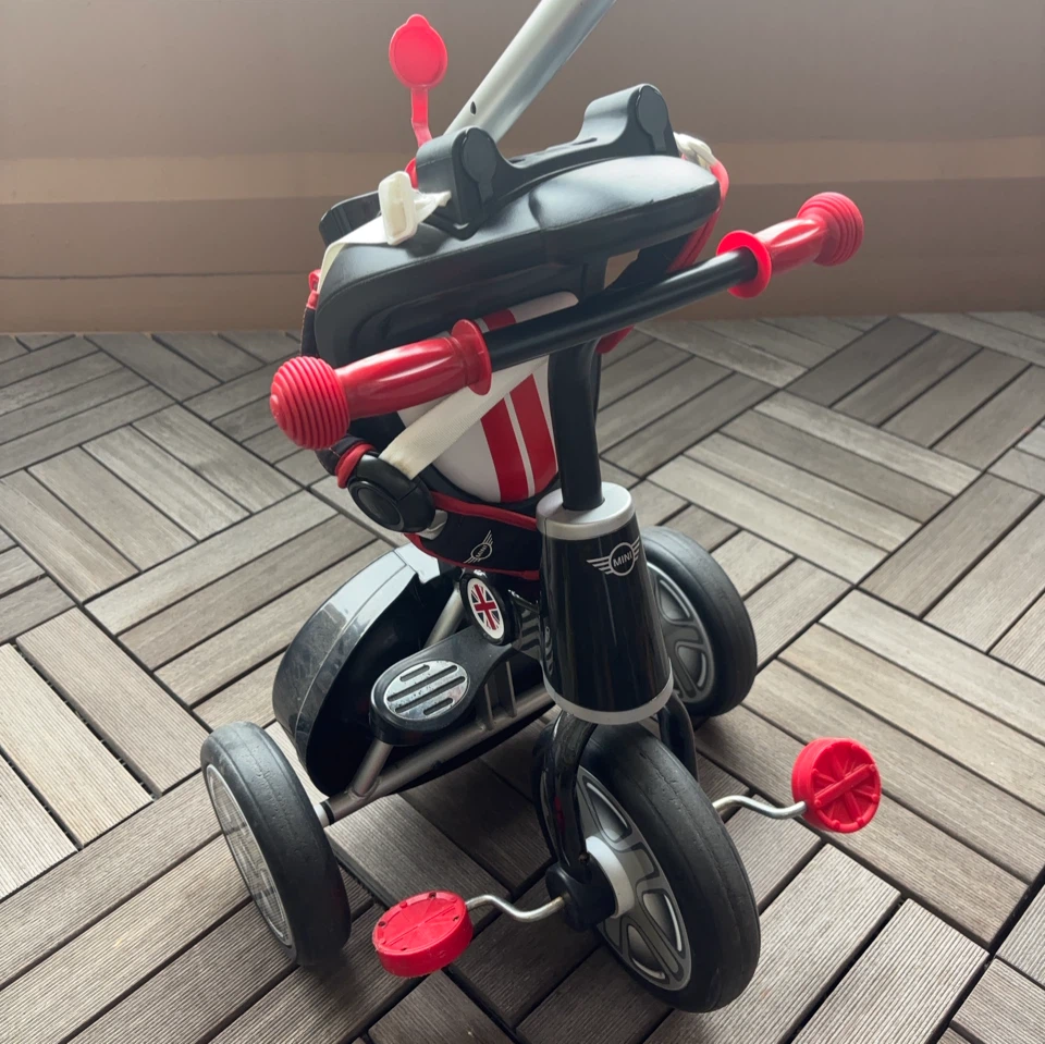 ミニ 三輪車 手押しバー付き ブラックの写真10枚目