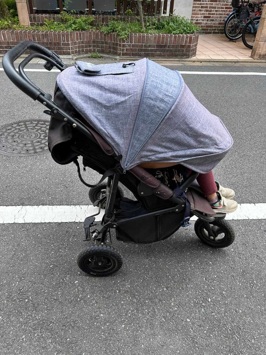 エアバギープレミアム ベビーカー デニムの写真2枚目