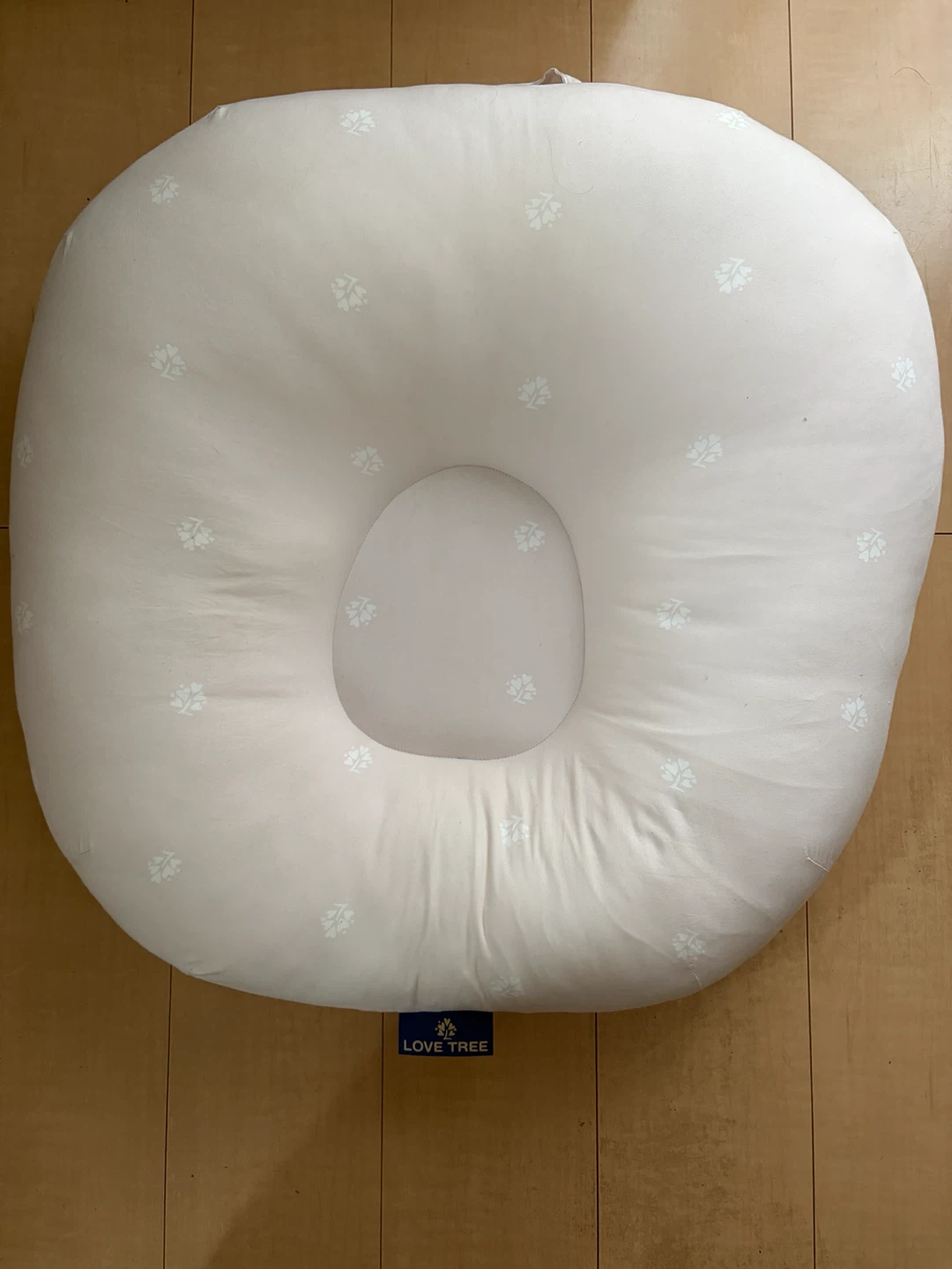 ラブツリー クッション 【美品】