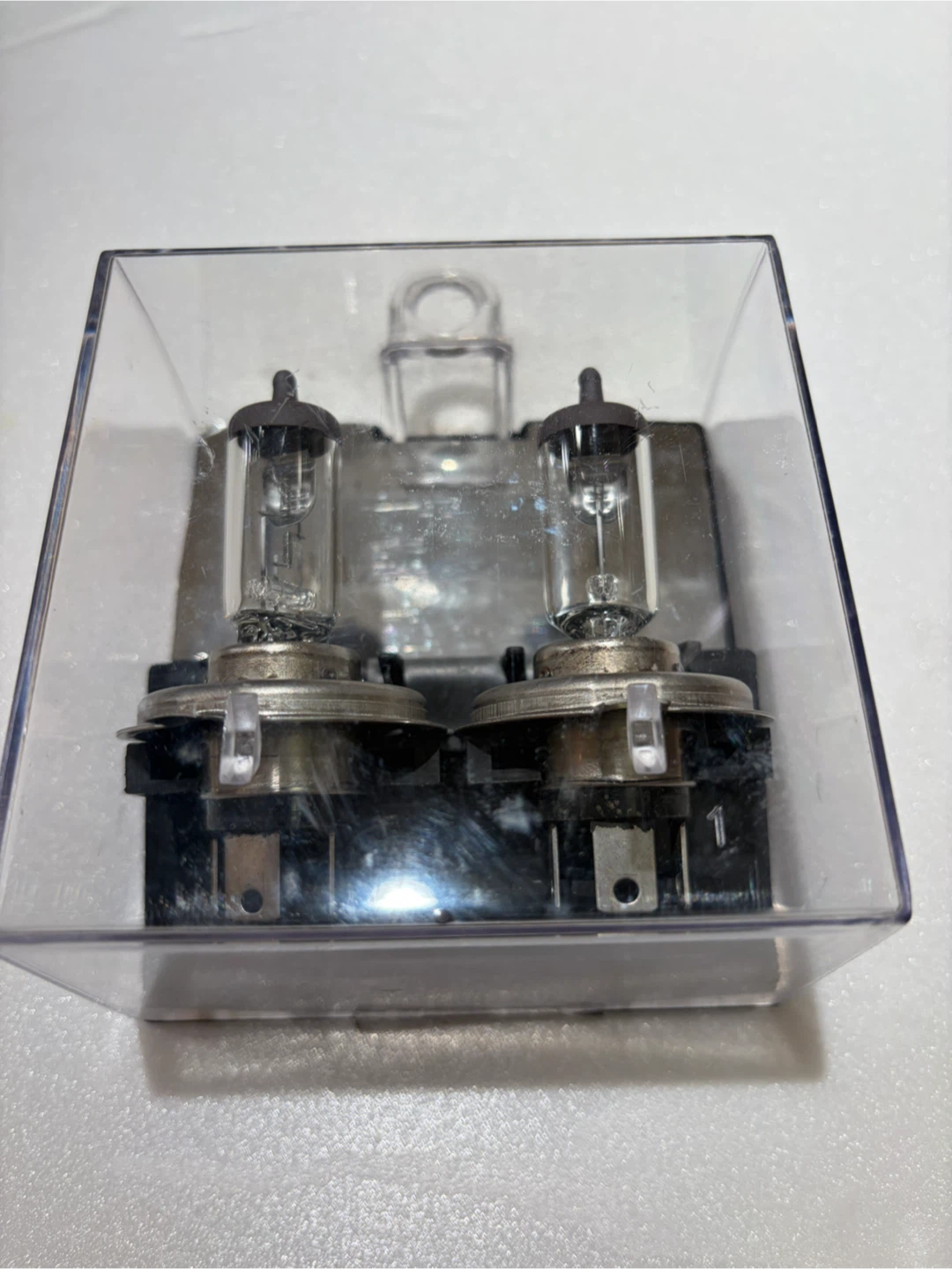 ヘッドライト　12v60/55wH4