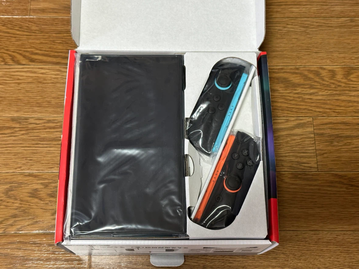 Nintendo Switch 2 本体 多言語　任天堂の写真2枚目