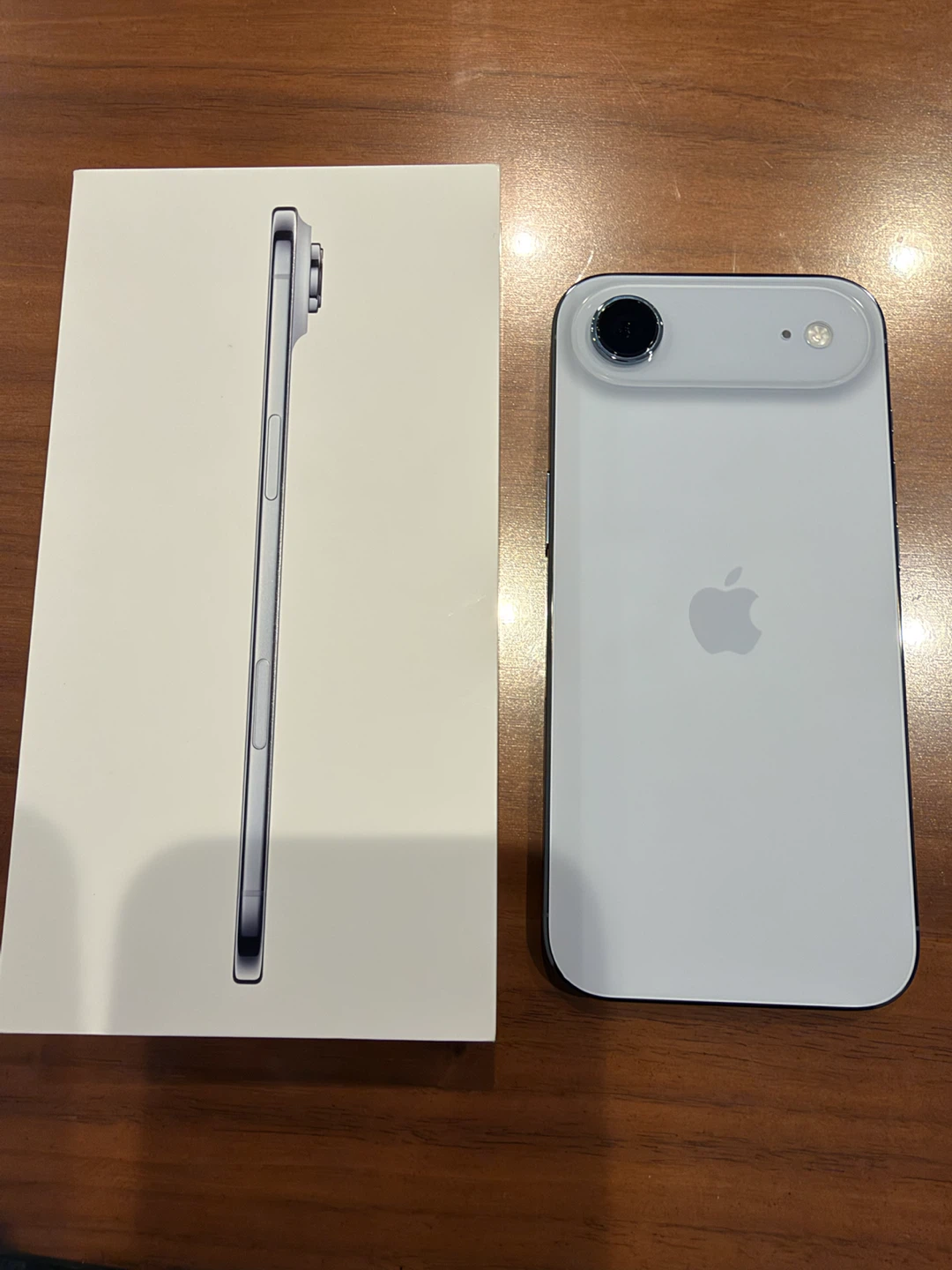 【極美品】Apple iPhone Air 1TB バッテリー100%