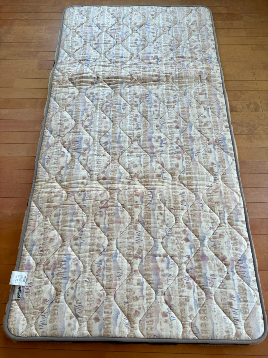 丸八真綿 FURTON ファートン ラムファー 毛皮のふとん 100×200cmの写真2枚目