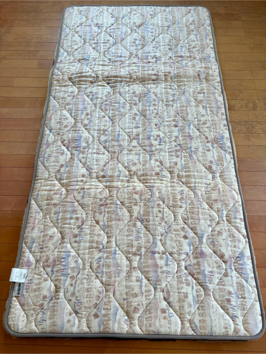 丸八真綿 FURTON ファートン ラムファー 毛皮のふとん 100×200cmの写真2枚目