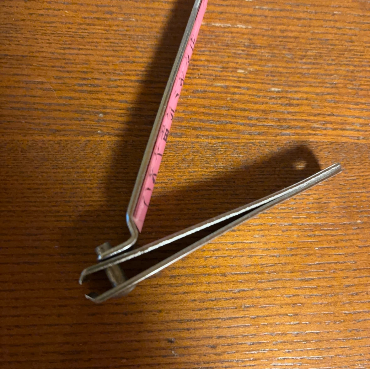 ノベルティ 爪切り シルバー×ピンク