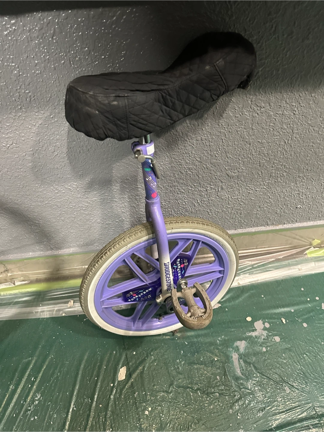ブリヂストン 一輪車 スケアクロウ パープルの写真4枚目