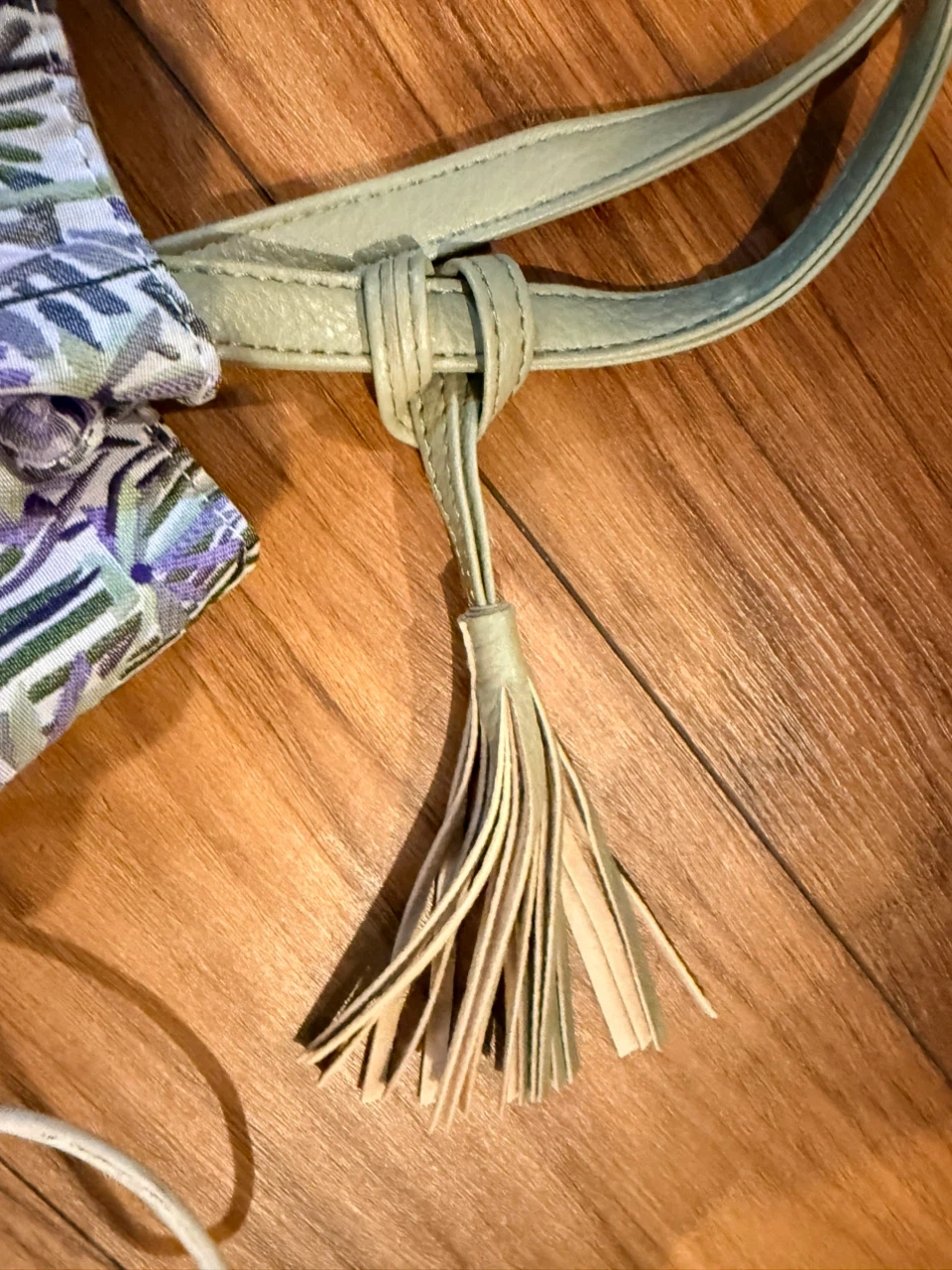 花柄 トートバッグ タッセル付きの写真3枚目