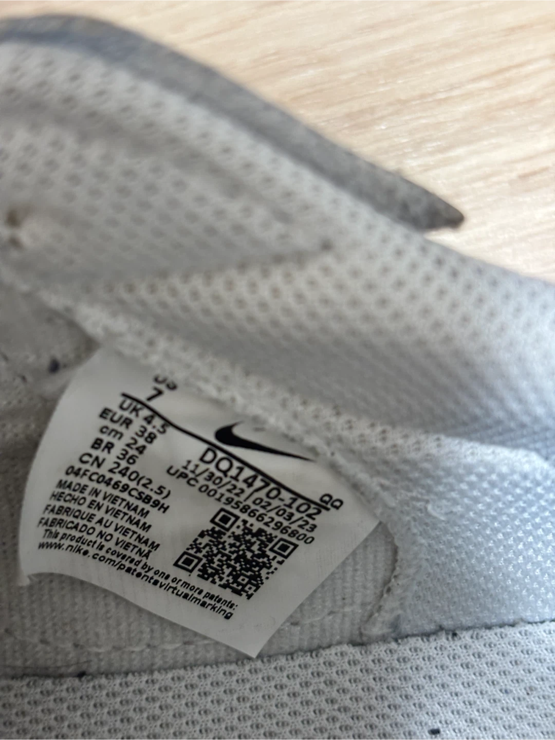 (NIKE)ナイキ スニーカー 24cm DQ1470-102の写真2枚目