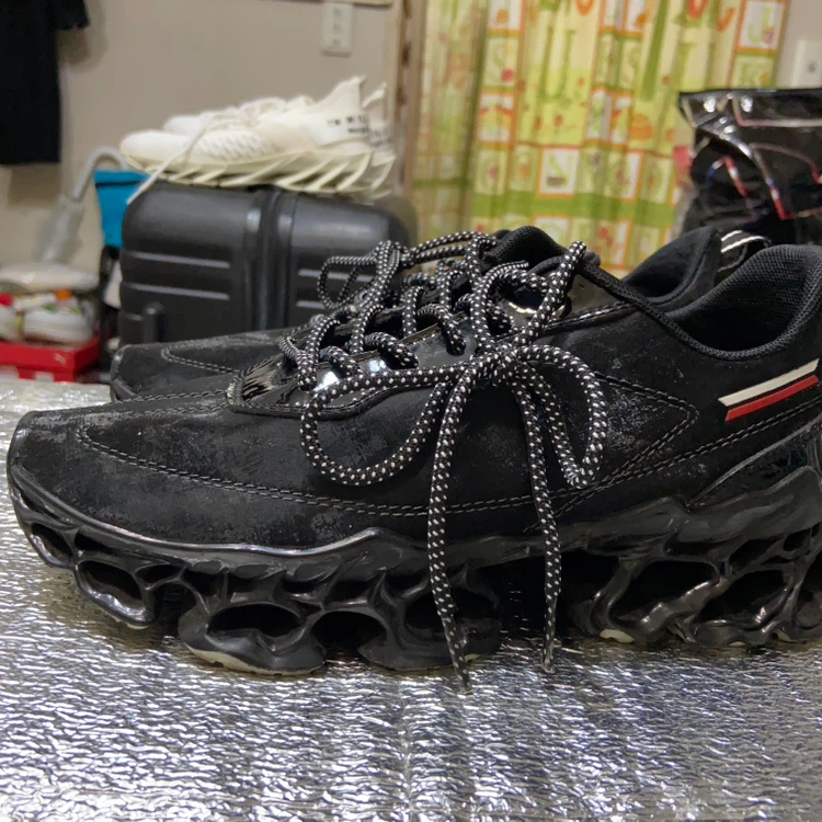 スニーカー ブラック 39サイズの写真2枚目