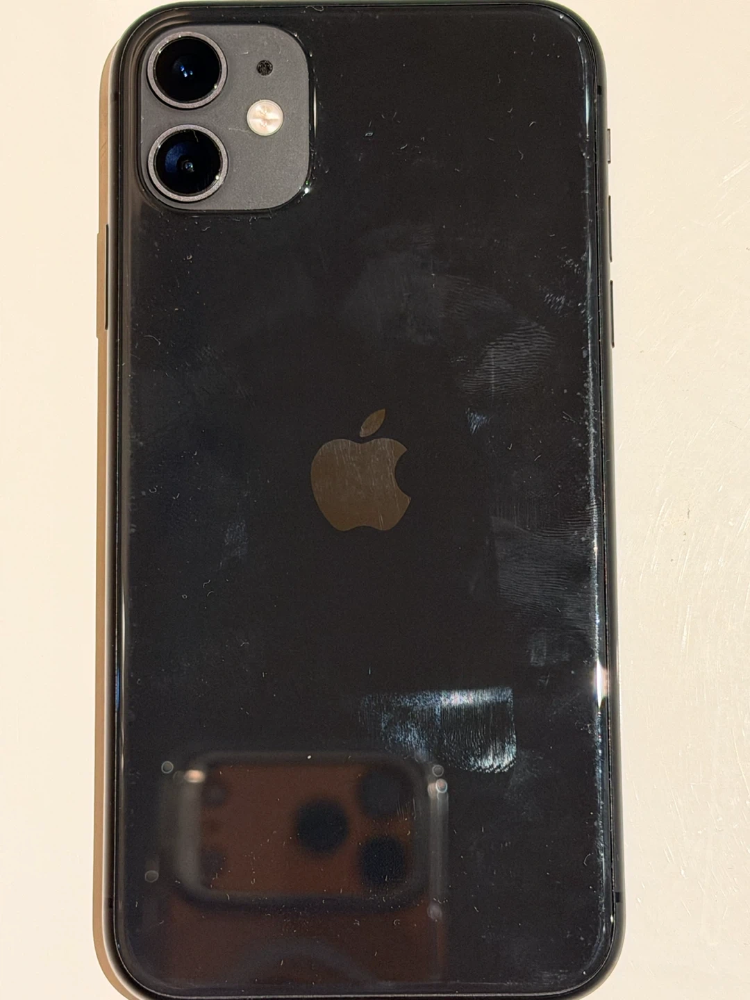 iPhone 11 64GB ブラックの写真5枚目