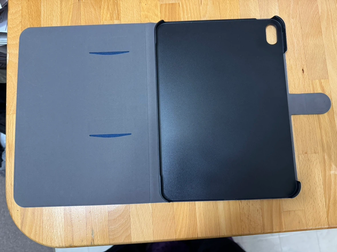 タブレット用手帳型ケース ネイビーの写真4枚目