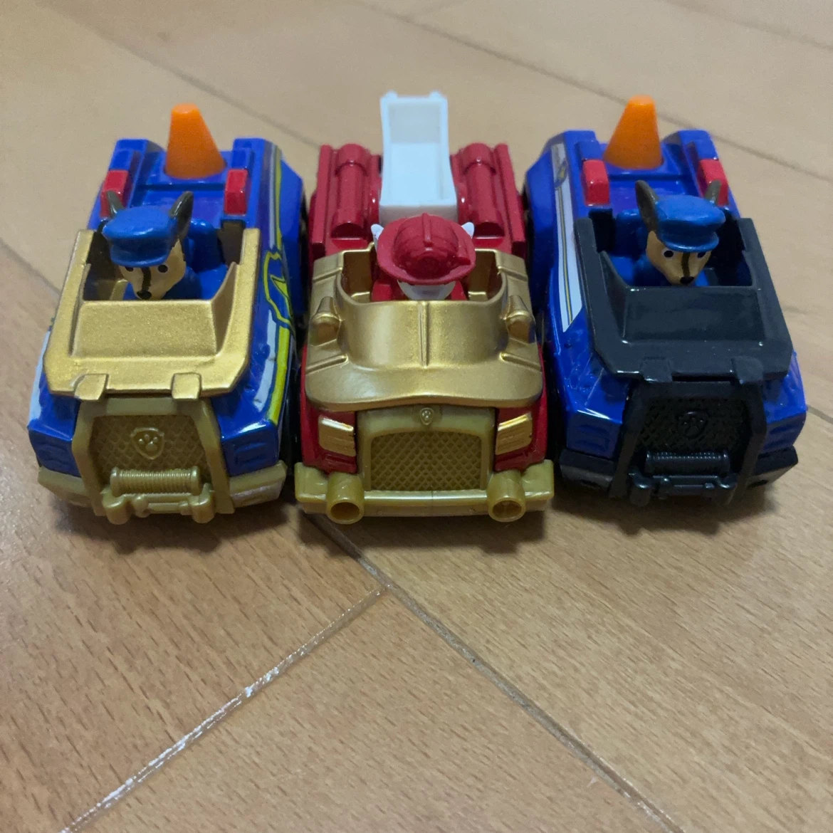 パウパトロール パウタワー ミニカーセットの写真5枚目