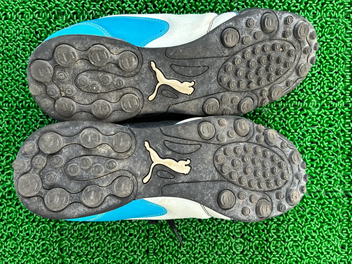 プーマ サッカートレーニングシューズ 24cmの写真2枚目