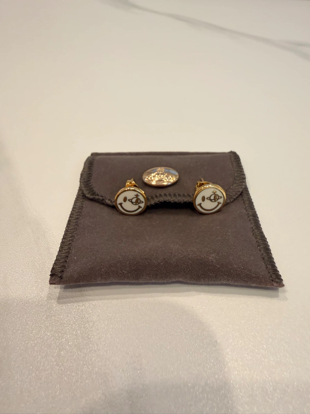 【美品】Vivienne Westwood Smile ピアス
