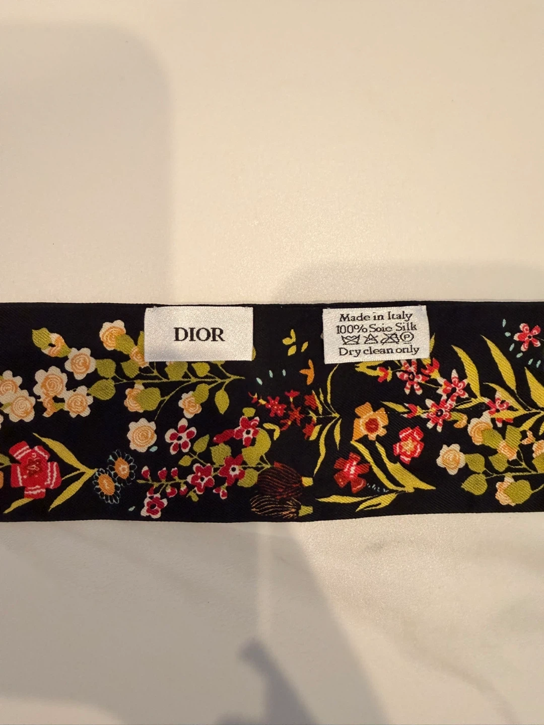 【美品】Dior ミッツァ スカーフ 花柄の写真2枚目