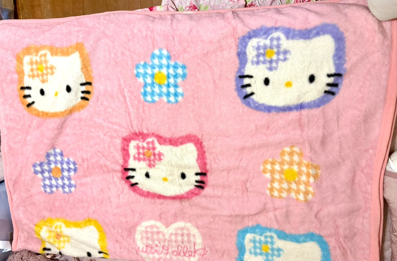ハローキティ　毛布　ピンク　昭和・平成レトロ　レア