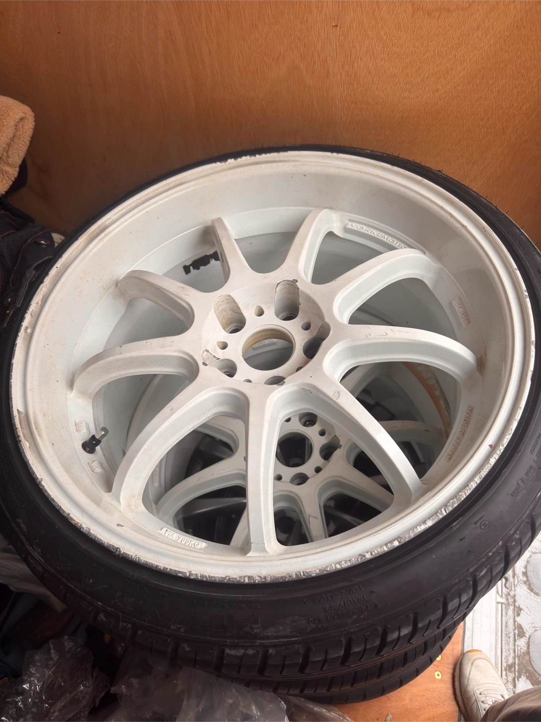 ワーク エモーション D9R 19インチ 9.5J ホワイト
