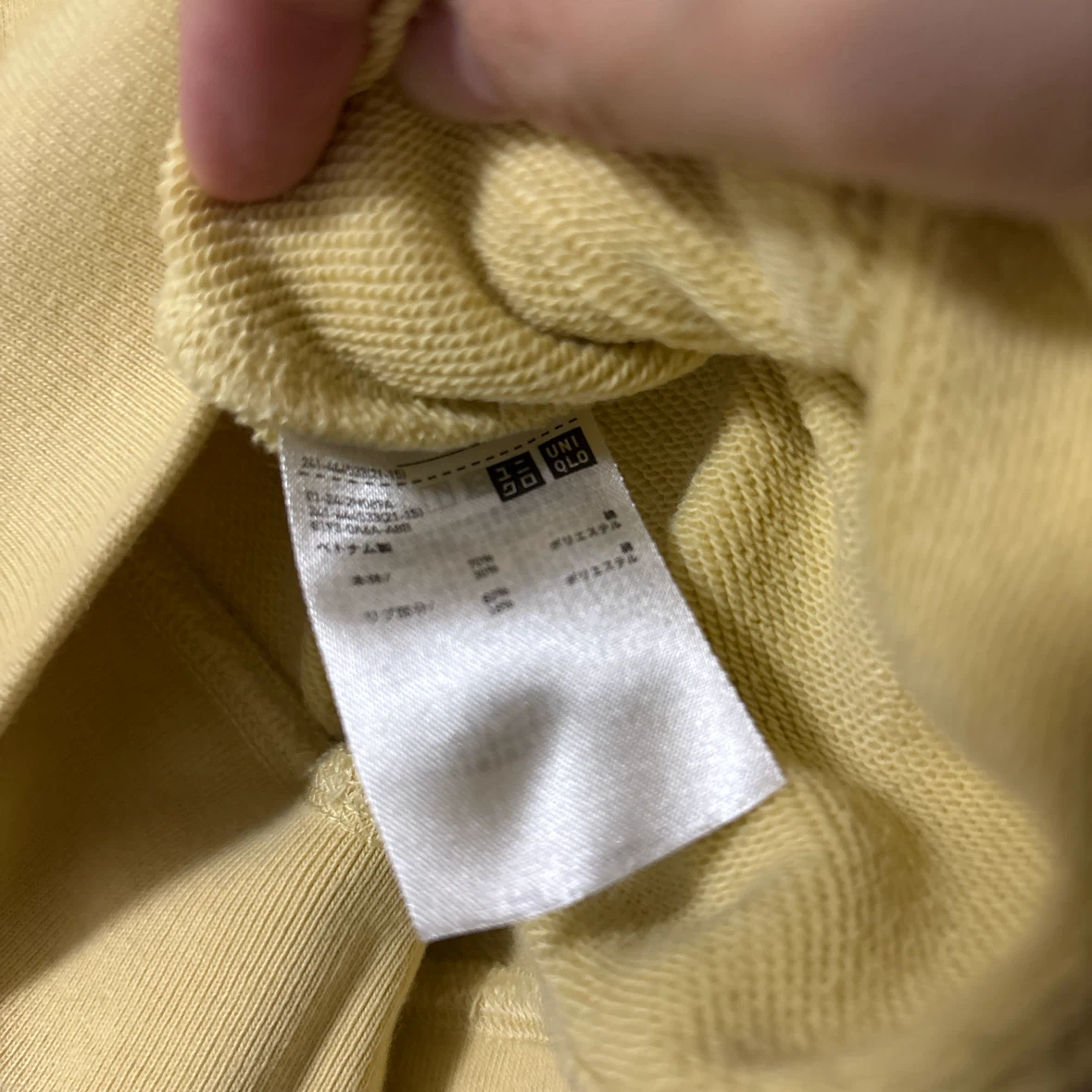 レディース ユニクロ スウェット トレーナー　イエロー Mの写真3枚目