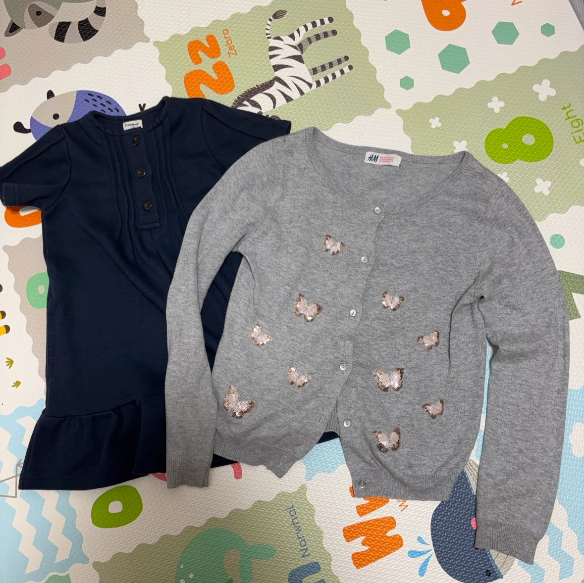 Combimini、H&M　キッズ服2点　まとめ売り