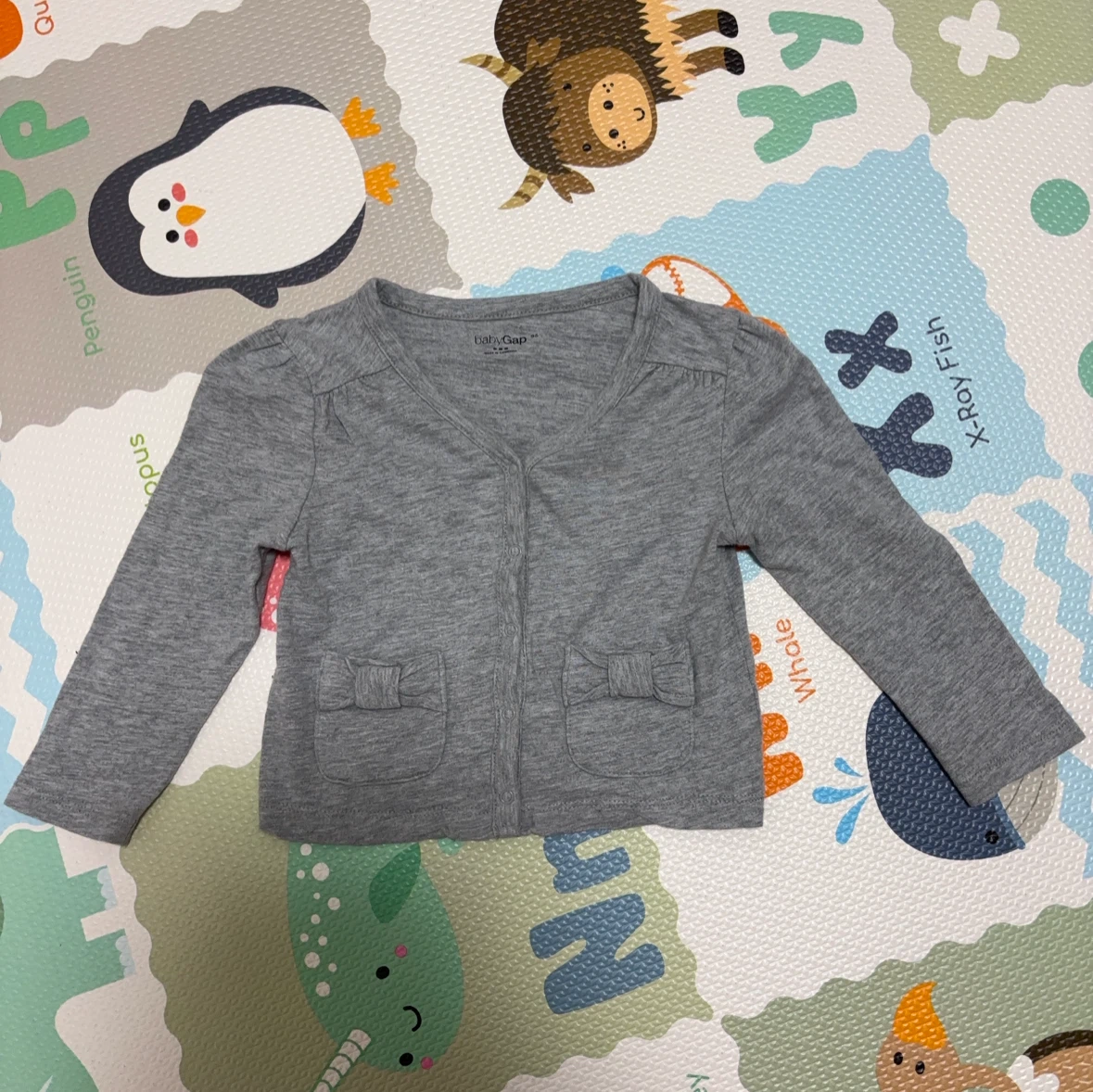 ベビーギャップ カーディガン 95cm グレー