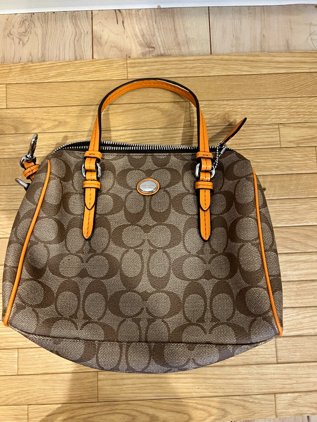 コーチのショルダーバック美品
