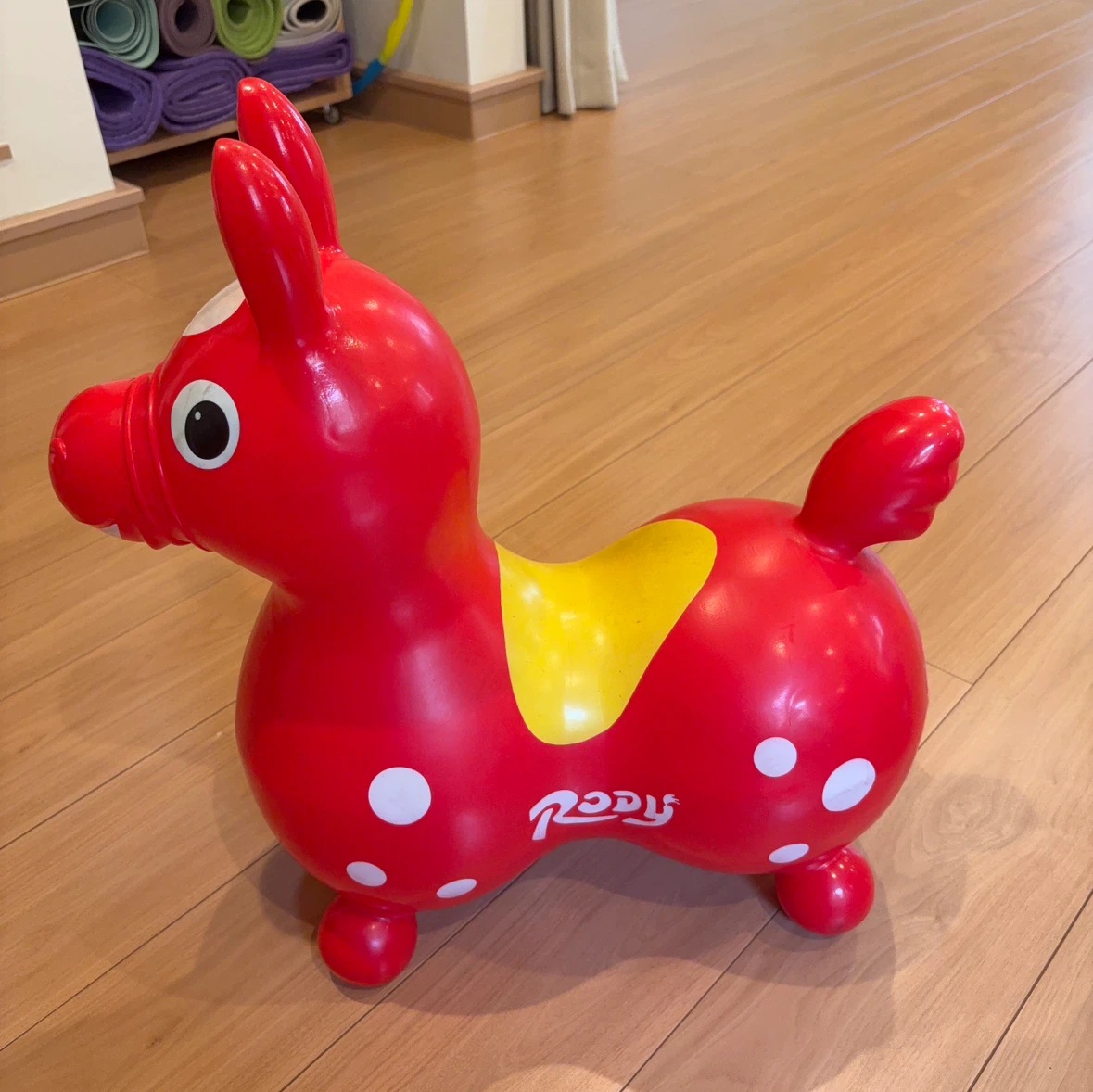 ロディ 乗用玩具 レッド