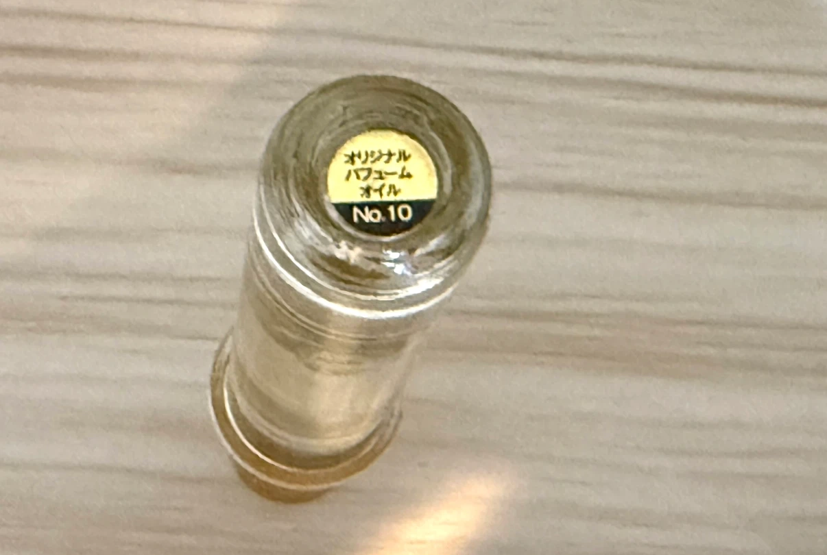 The Perfume Oil Factory No. 10 香水オイル ロール パフュームオイルファクトリーの写真3枚目
